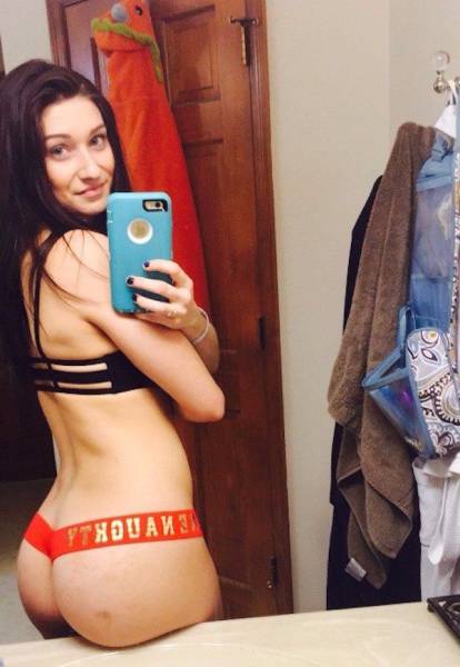 Awesome Butts That Will Make You Extremely Happy (57 pics)