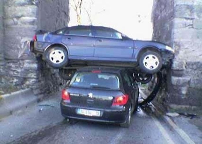 The Worst Driving Fails You're Ever Going To See (29 pics)