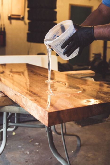 Guy Converts 1907 Upright Piano Into A Luxurious Desk (15 pics)