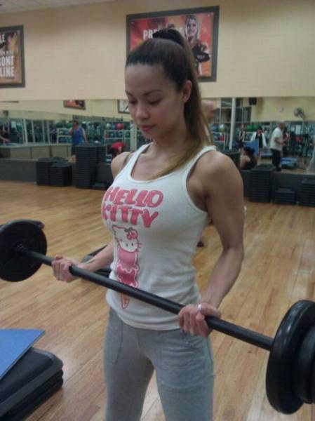 Strong Sporty Girls Show That Fitness Is Sexy (54 pics)