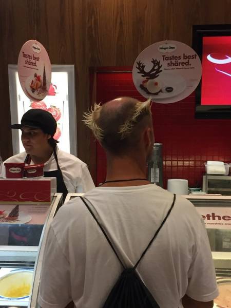 You Can Tell A Lot About Somebody By Looking At Their Haircut (37 pics)