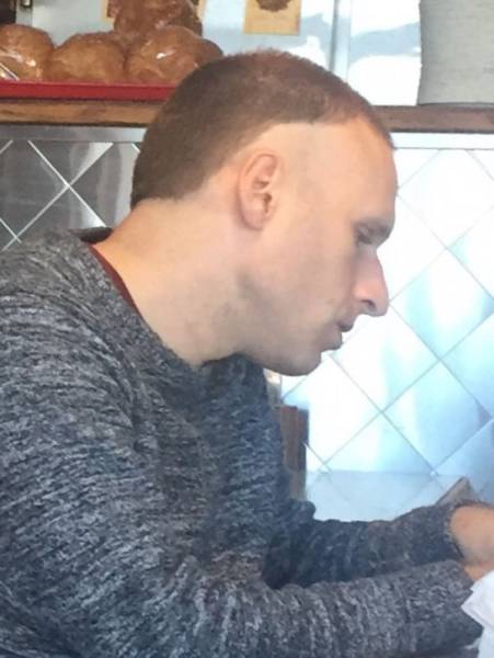 You Can Tell A Lot About Somebody By Looking At Their Haircut (37 pics)