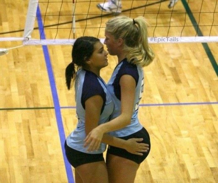 Really Ridiculous Moments That Were Caught On Camera (30 pics)