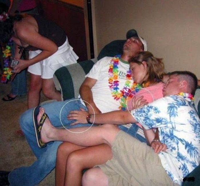 Really Ridiculous Moments That Were Caught On Camera (30 pics)
