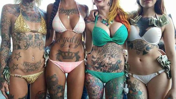 When It Comes To Beautiful Ladies The More the Merrier (42 pics)