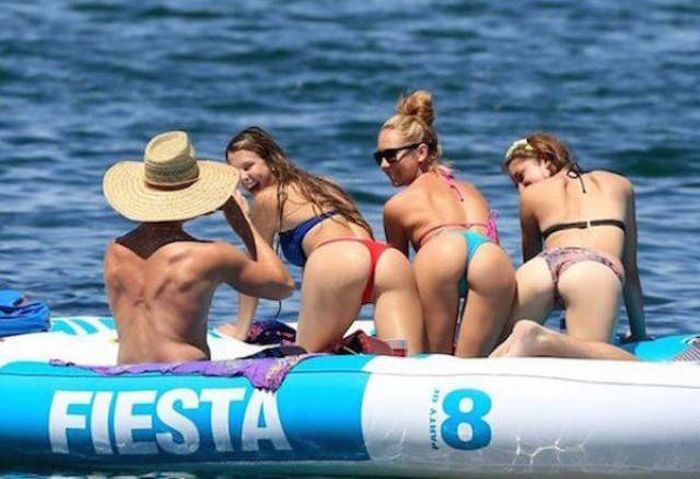 When It Comes To Beautiful Ladies The More the Merrier (42 pics)