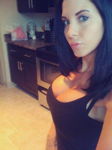 Lovely Ladies With Busty Chests Are A Mouthwatering Sight (57 pics)