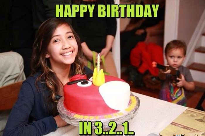 These Disastrous Birthday Fails Take The Cake (29 pics)