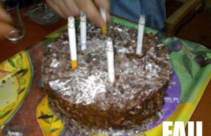 These Disastrous Birthday Fails Take The Cake (29 pics)