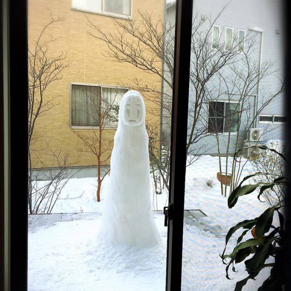 In Japan People Turn Snow Into Art Masterpieces (27 pics)