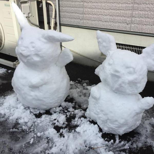 In Japan People Turn Snow Into Art Masterpieces (27 pics)
