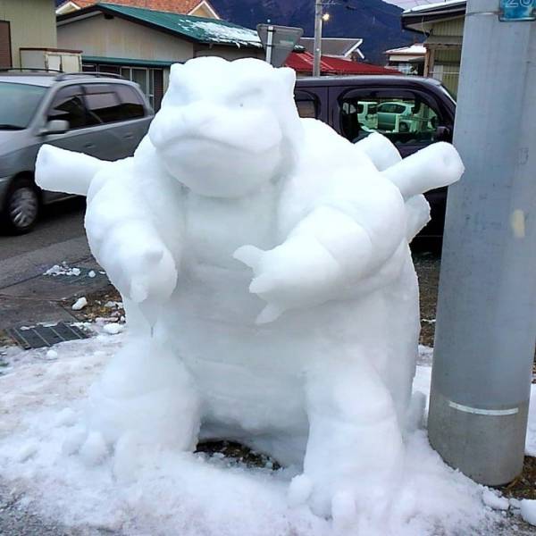 In Japan People Turn Snow Into Art Masterpieces (27 pics)