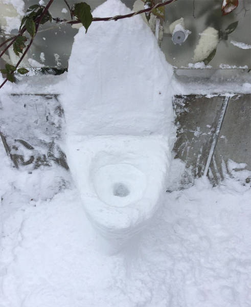 In Japan People Turn Snow Into Art Masterpieces (27 pics)
