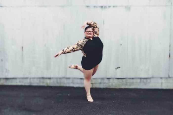 Overweight Ballerina Dances Better Than The Skinny Girls (12 pics + video)
