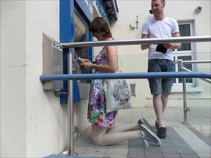 Being Tall Is Definitely Not As Great As It Sounds (43 pics)