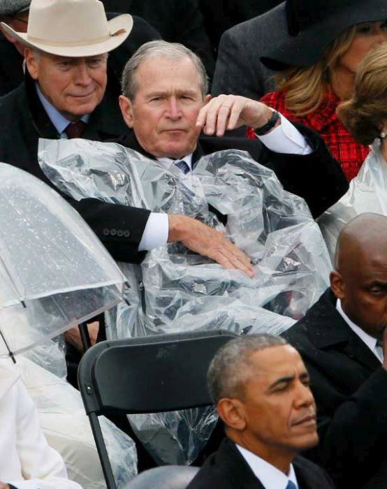 George Bush Was The Star Of The Show At Donald Trump's Inauguration (4 pics)