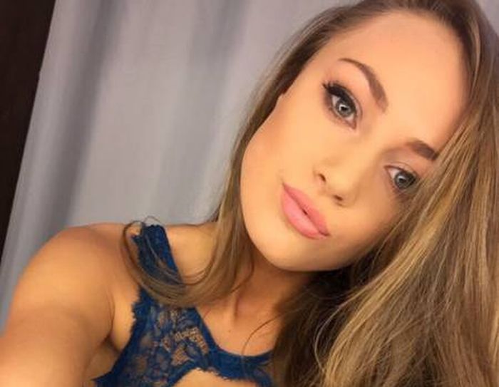Ladies In Lingerie That Will Wash Your Worries Away (54 pics)