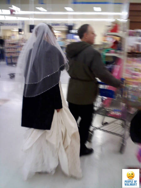 People of Walmart. Part 34 (43 pics)