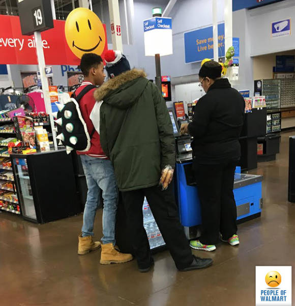 People of Walmart. Part 34 (43 pics)