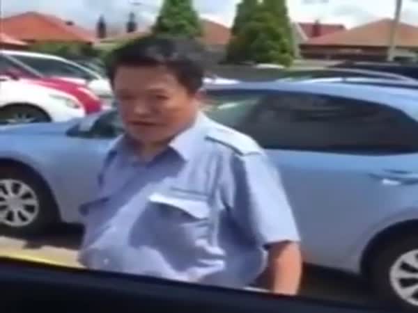 Hilarious Road Rage Between Angry Asian And Funny Arab