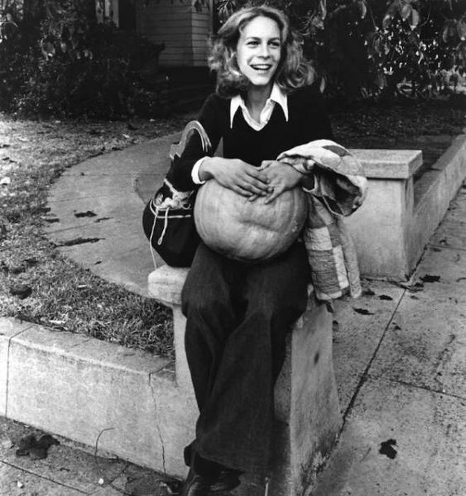 Interesting Behind The Scenes Pics From The Set Of Halloween (40 pics)