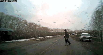These Gifs Vividly Show What Terrifying Moments Are Made Of (28 gifs)