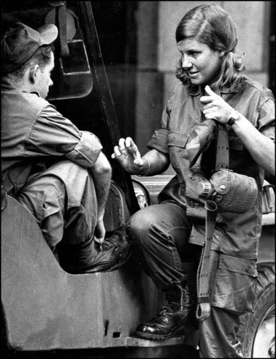 Throwback Photos From The Vietnam War (51 pics)