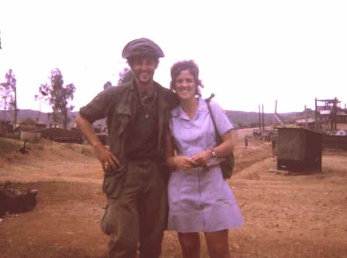 Throwback Photos From The Vietnam War (51 pics)