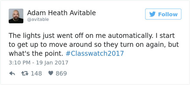 Teacher Shares Heartbreaking Twitter Story After No One Shows Up To Class (24 pics)
