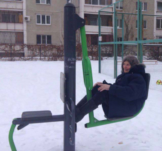 Russians Must Have Special Genes That Make Them Do This Stuff (35 pics)