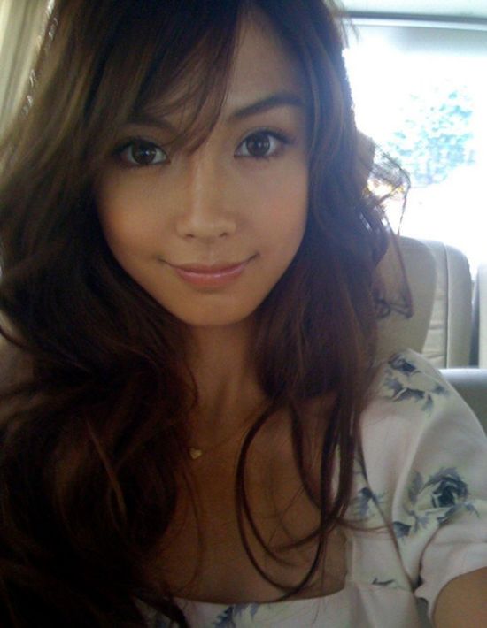 Enticing Asian Girls That Will Make You Smile From Ear To Ear (30 pics)