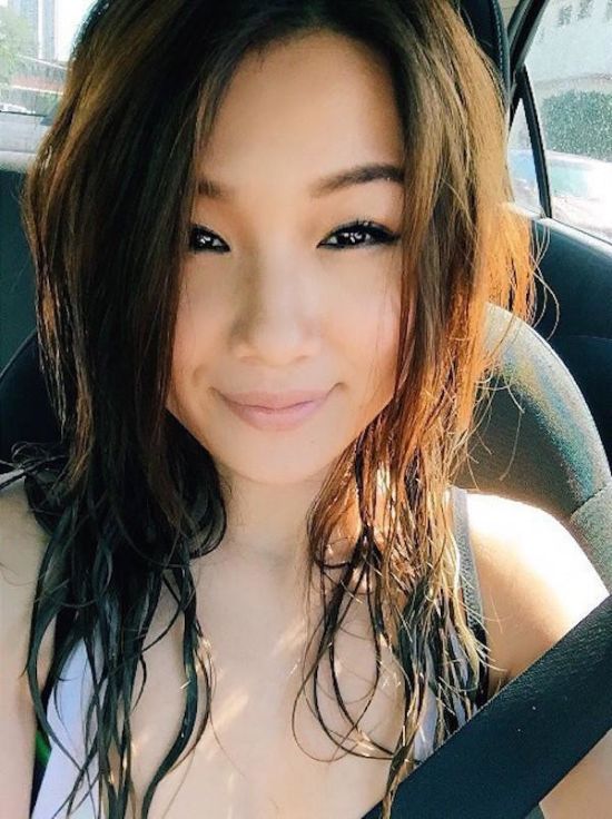 Enticing Asian Girls That Will Make You Smile From Ear To Ear (30 pics)