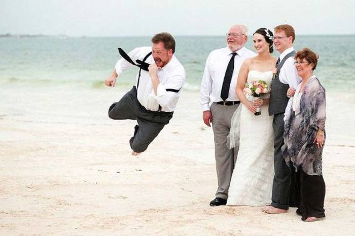 Amusing Wedding Photos That Will Make Your Day (42 pics)