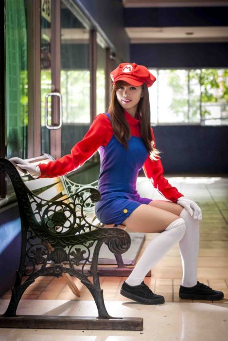 Cosplay Is Unbelievably Hot When It's Done Right (34 pics)