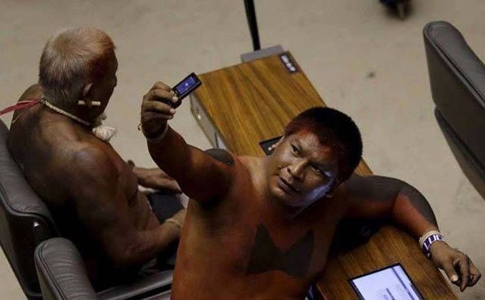 Loud Pictures That Say A Lot More Than Just A Thousand Words (40 pics)