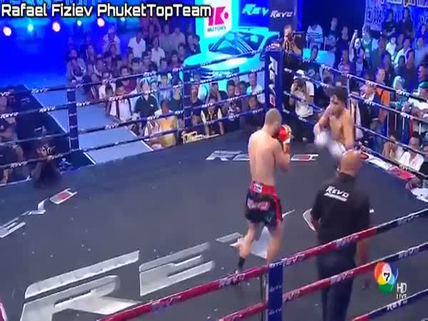 Kickboxer Avoids A Kick In The Head With An Epic Matrix Style Move