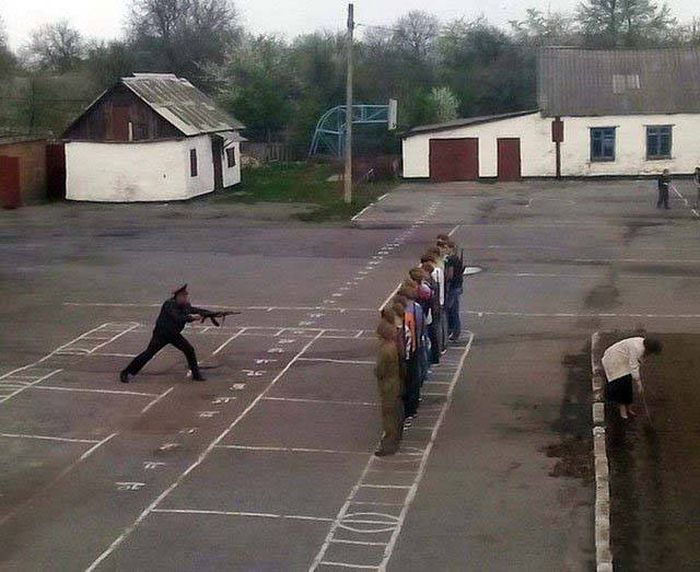 Russians Must Be Born Crazy (37 pics)