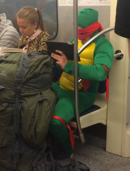 Russians Must Be Born Crazy (37 pics)