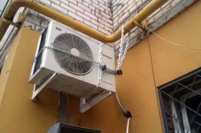 Russians Must Be Born Crazy (37 pics)