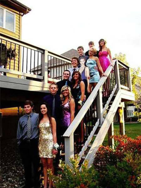 What To Do When You Can't Find A Date To The Prom (28 pics)