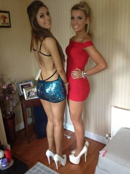 Tight Dresses Give The Best Hugs (63 pics)
