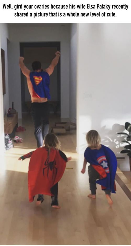 Proof That Chris Hemsworth Is An Awesome Dad (3 pics)