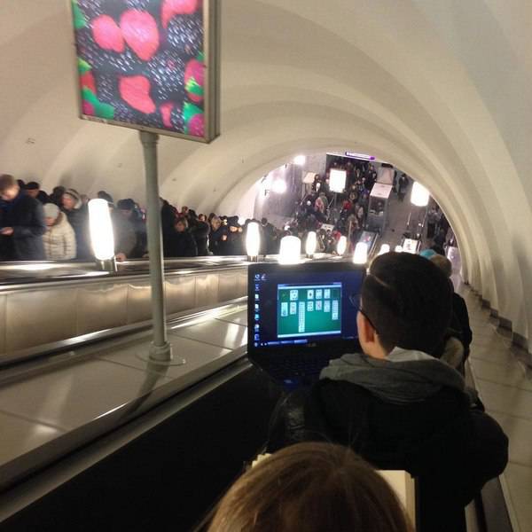 Acid Picdump (112 pics)