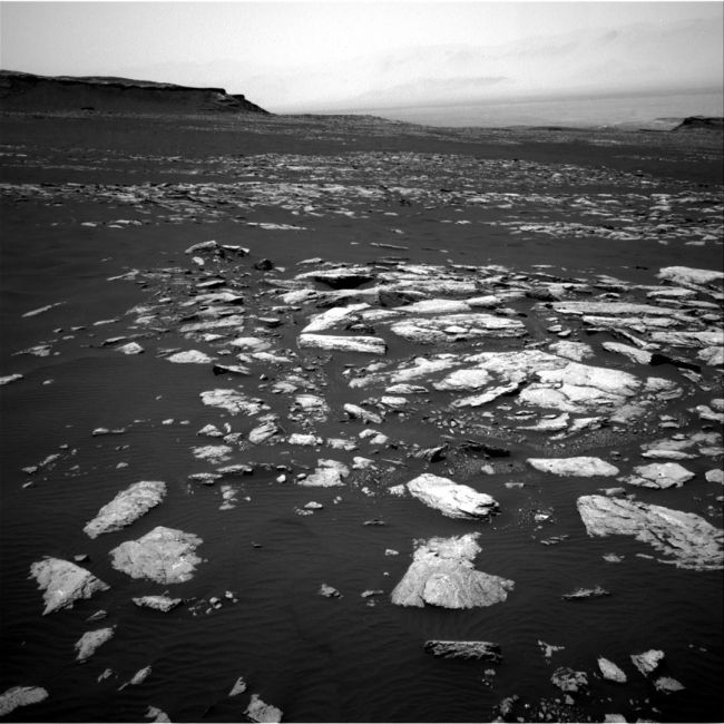 Curiosity Sends Stunning Pictures Of Martian Sand Dunes (7 pics)