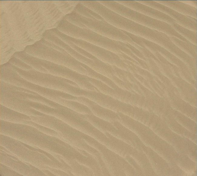 Curiosity Sends Stunning Pictures Of Martian Sand Dunes (7 pics)
