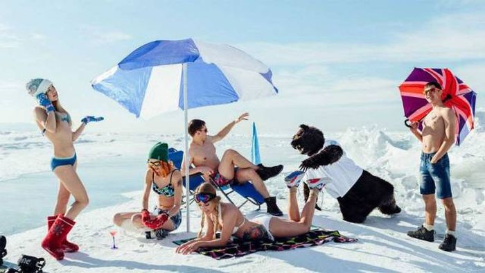 Acid Picdump (103 pics)