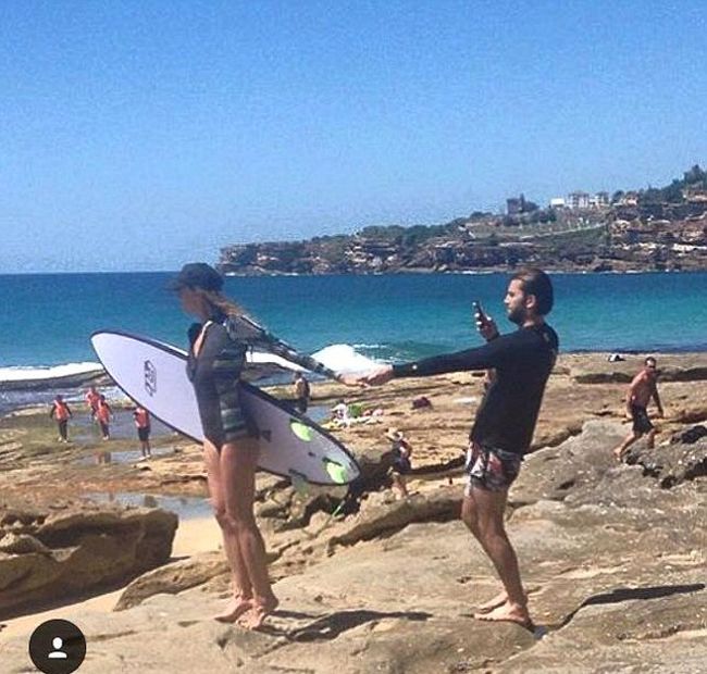 Men Reveal The Other Side Of Perfect Social Media Snaps (22 pics)
