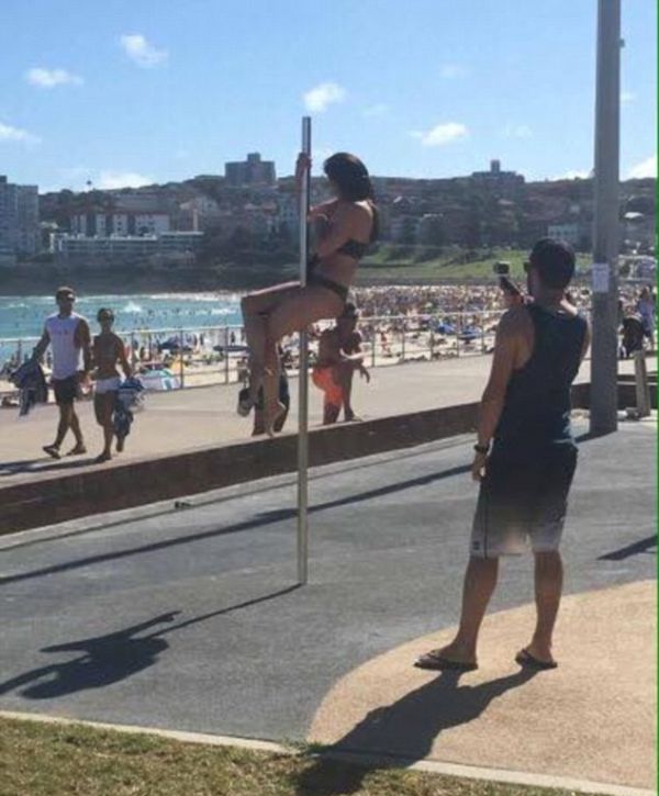 Men Reveal The Other Side Of Perfect Social Media Snaps (22 pics)