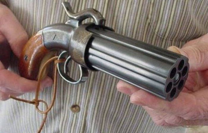 Real Men Appreciate Real Guns (52 pics)