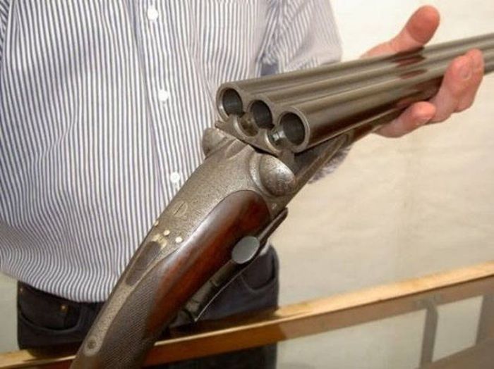 Real Men Appreciate Real Guns (52 pics)